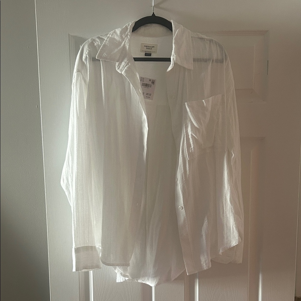 NWT American Eagle White Light Casual Cotton Oversized Button Down Shirt